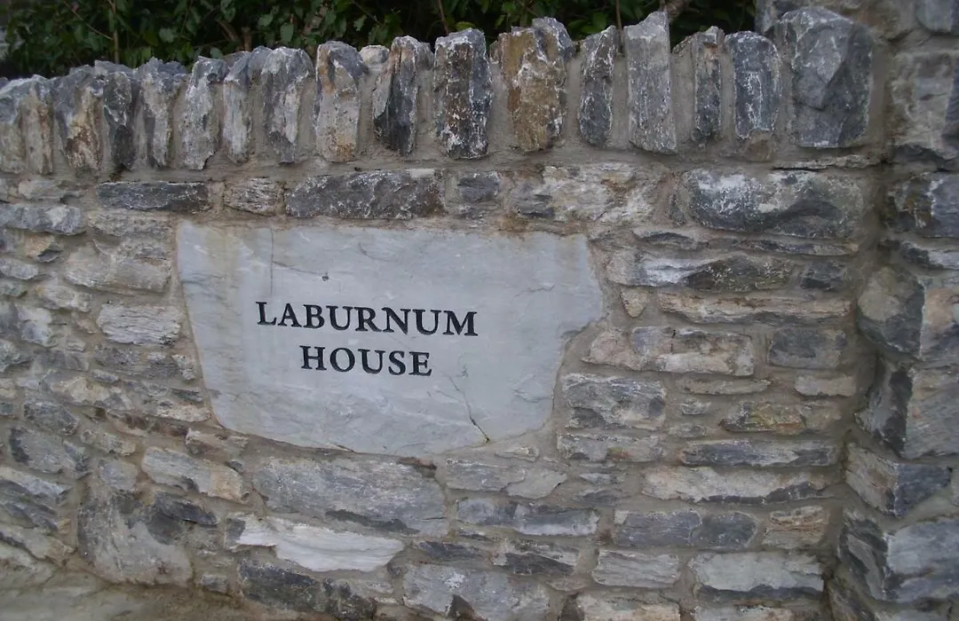 Laburnum B&B-1